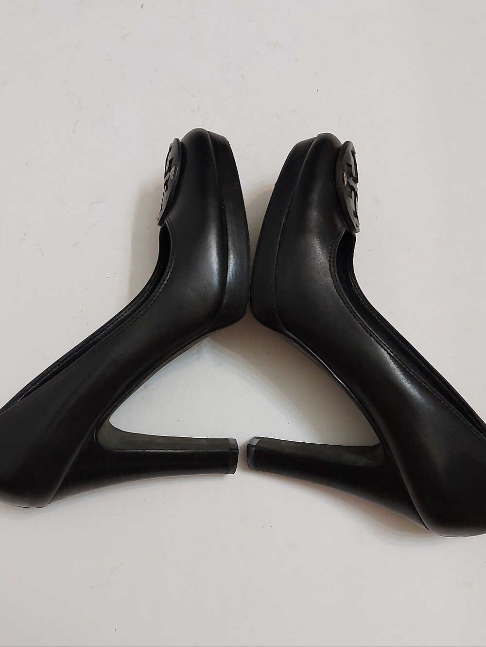 Tory Burch women’s leather shoes - Picture 9 of 9